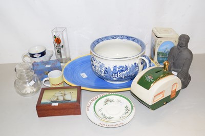 Lot 125 - Group of ceramic items, chamber pot, large...