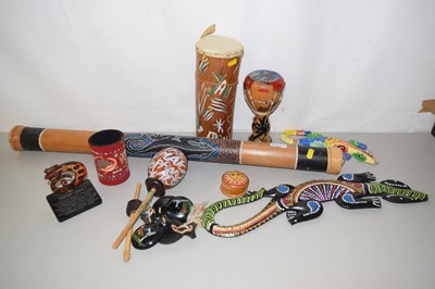 Lot 527 - Mixed lot of wooden instruments to include...