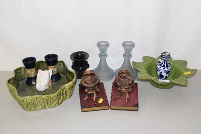 Lot 529 - Mixed lot of various ceramics and glass ware