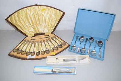 Lot 548 - Mixed lot of various cased cutlery