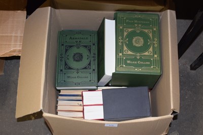 Lot 575 - Mixed lot of various books to include Folio...