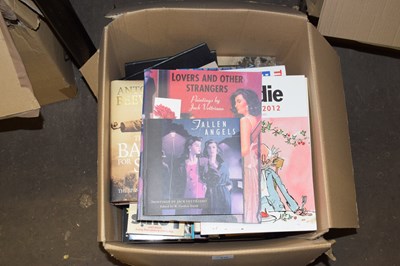 Lot 639 - Mixed lot of various books
