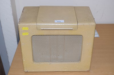 Lot 674 - A vintage radio