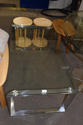 Lot 768 - A modern glass coffee table