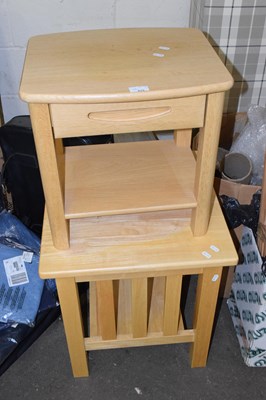 Lot 825 - A pair of small pine tables