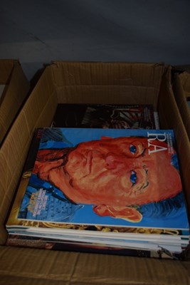 Lot 704 - Mixed lot of various art magazines