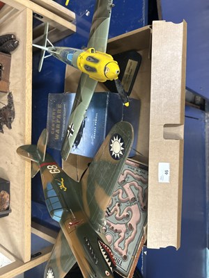 Lot 46 - model aircrafts and games
