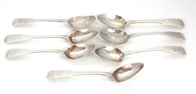 Lot 5 - A group of seven Georgian and Victorian fiddle...