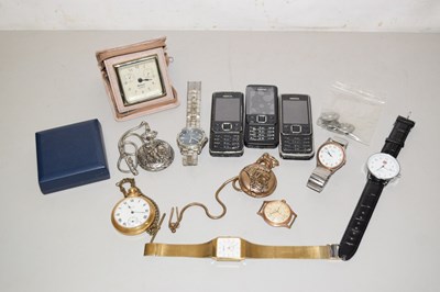 Lot 69 - Box various gents wrist watches, base metal...