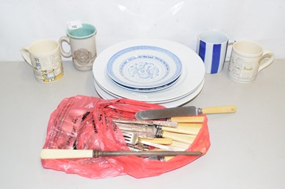 Lot 152 - Mixed Lot: Assorted cutlery, dinner wares etc