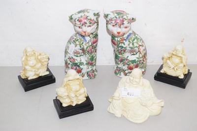 Lot 560 - A pair of ceramic floral cats together with...