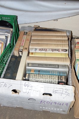 Lot 601 - Mixed box of hardback books