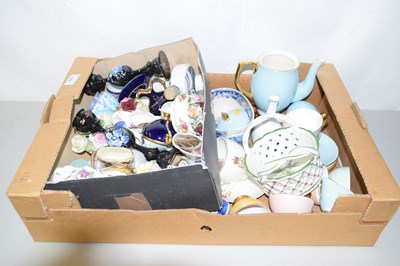 Lot 606 - Box of various decorative ceramics and small...