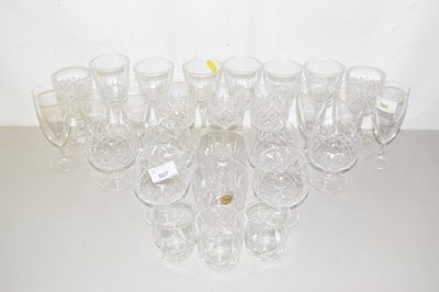 Lot 607 - Mixed lot of various drinking glasses