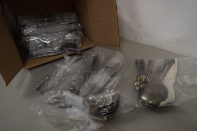 Lot 664 - Mixed lot of various cutlery