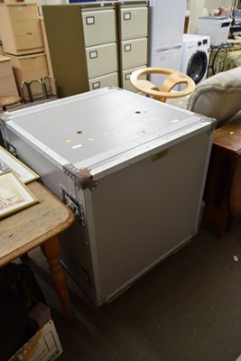 Lot 770 - An aluminium framed flight case