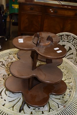 Lot 804 - A wooden fruit/cake stand