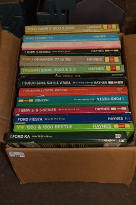 Lot 880 - One box of Haynes car manuals