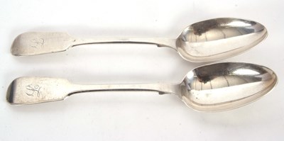 Lot 61 - A pair of Victorian fiddle pattern serving...