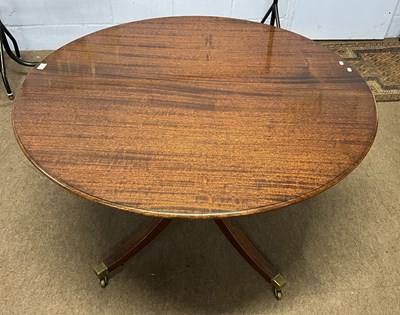 Lot 428 - A good quality reproduction mahogany single...