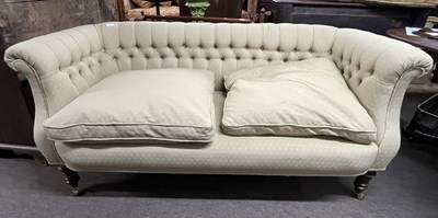 Lot 454 - A Victorian style button back sofa with loose...