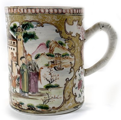 Lot 202 - An 18th Century Chinese porcelain tankard with...