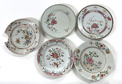 Lot 210 - Group of 18th Century Chinese plates decorated...