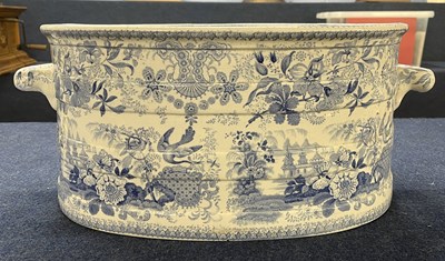 Lot 254 - An early 19th Century pottery foot bath with...