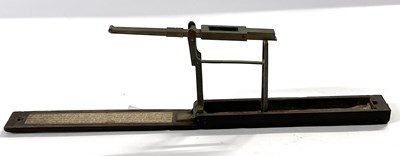 Lot 316 - A late 18th Century brass Guinea scale in...
