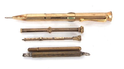 Lot 129 - Mixed Lot: A vintage rolled gold Jurna four...