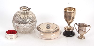 Lot 163 - Mixed Lot: Mid 20th Century small silver...