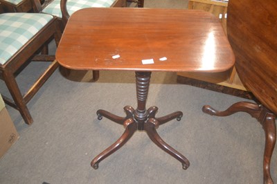 Lot 532 - A late Georgian mahogany wine table with...