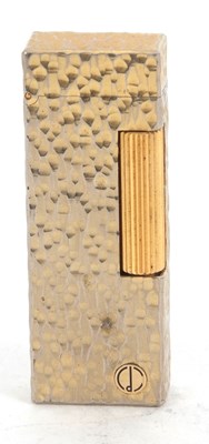Lot 144 - A vintage Dunhill roller gas lighter, gold...