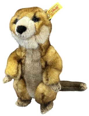 Lot 251 - A small Steiff Meerkat plush toy