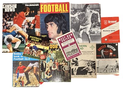 Lot 150 - MANCHESTER UNITED: A mixed lot of ephemera...