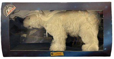 Lot 252 - A boxed limited edition 2000 Steiff polar bear,...