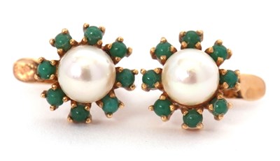 Lot 119 - A pair of cultured pearl and green stone...