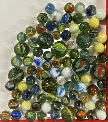 Lot 277 - A small collection of vintage glass marbles