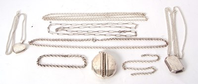 Lot 176 - A quantity of silver and white metal jewellery:...