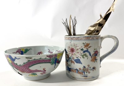 Lot 202 - Small 18th Century Chinese porcelain tankard...