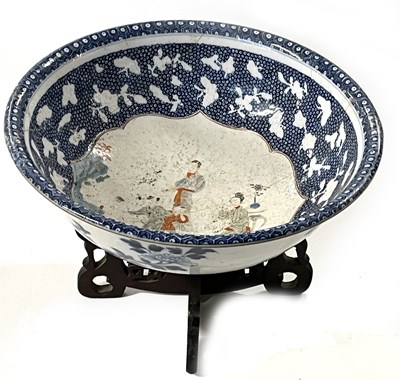 Lot 214 - An 18th Century Chinese porcelain punch bowl...