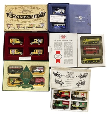Lot 142 - A mixed lot of various die-cast vehicle packs,...