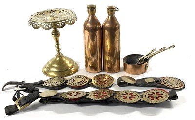 Lot 261 - Collection of brasses including horse brasses...