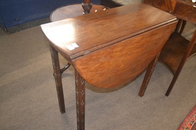 Lot 408 - A small 18th Century mahogany drop leaf table...