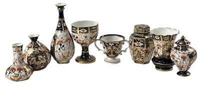 Lot 305 - Further group of Royal Crown Derby wares,...