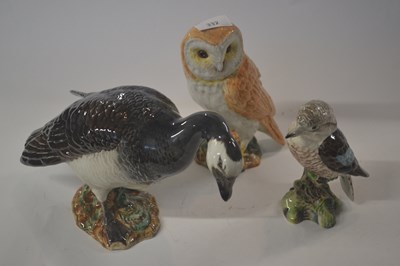 Lot 332 - Group of Beswick birds including an Owl,...