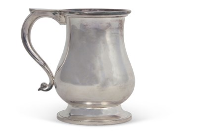 Lot 303 - An Elizabeth II silver tankard of plain...