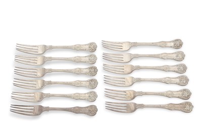 Lot 272 - A set of twelve Victorian Kings pattern silver...