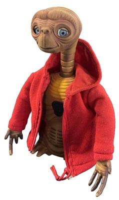 Lot 120 - E.T The Extraterrestrial animatronic toy