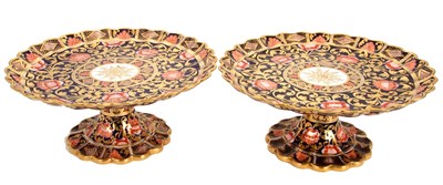 Lot 30 - A 19th Century Copeland tazza together with a...